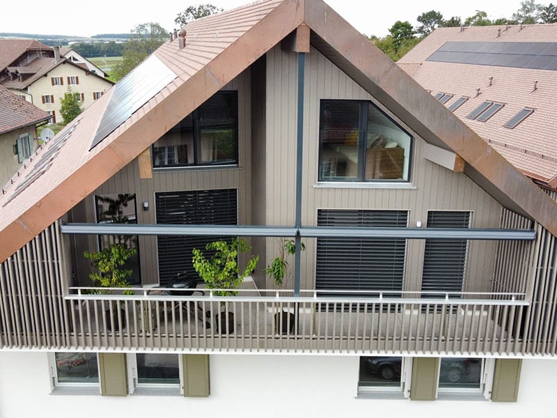 Réalisation d’une façade en bois à Assens